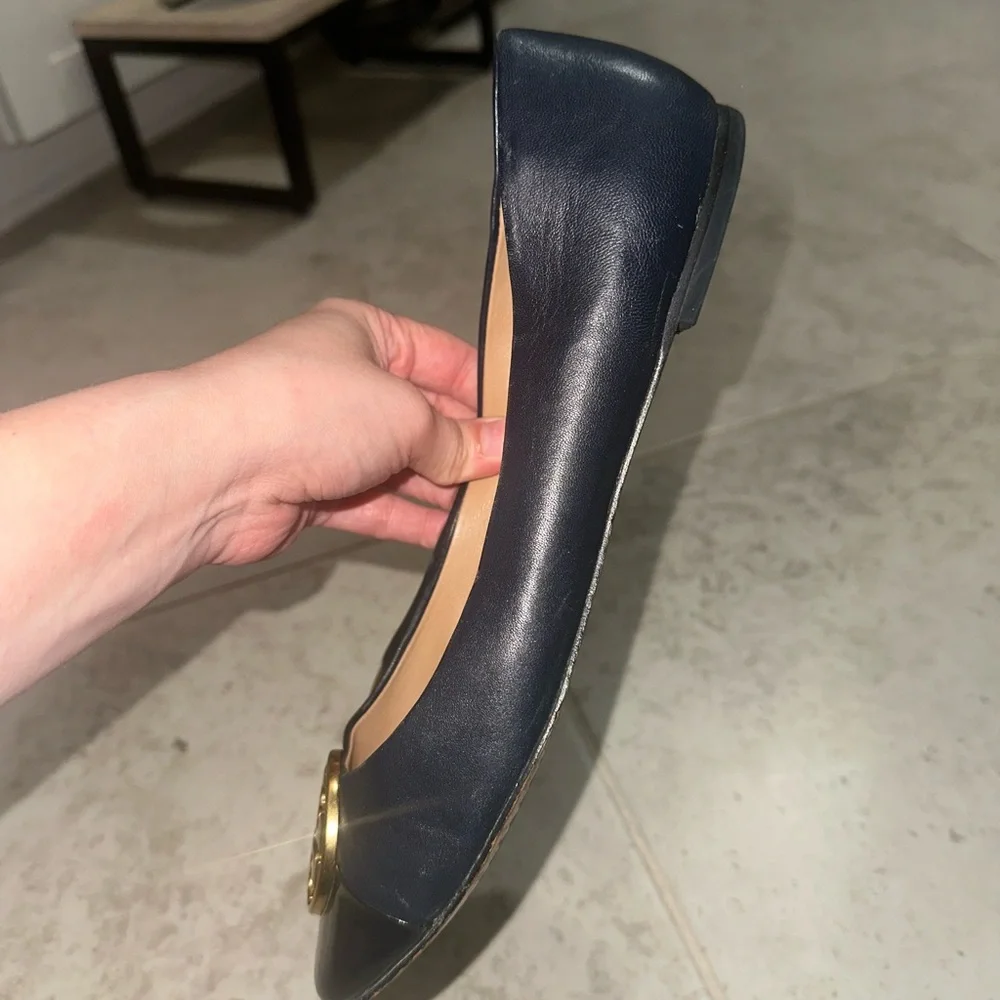 Tory Burch Black Leather‎ with Gold Logo Women's Ballet Flats Size 8.5